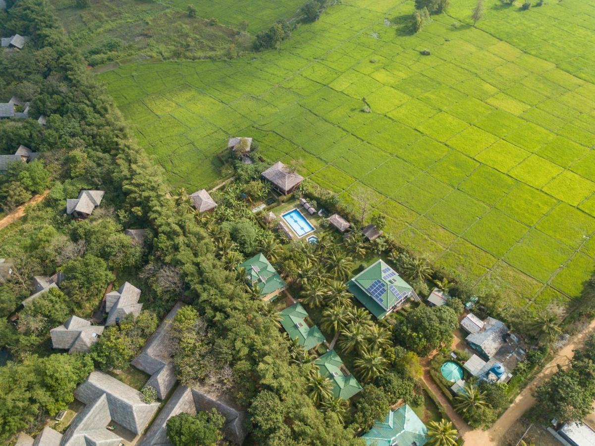 The Hideout Sigiriya Villa Exterior photo